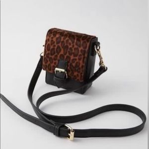 Moussy Leopard leather bag